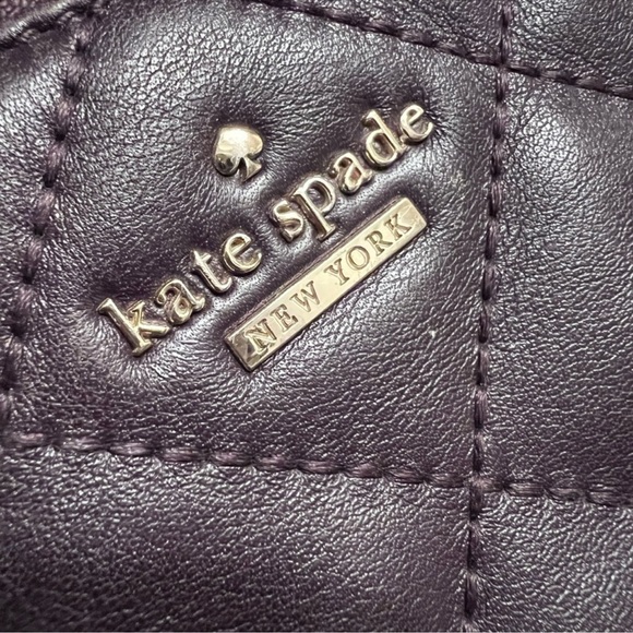 Kate Spade ♠️ Emerson Place
Harbor Quilted Crossbody Leather Brown - Picture 5 of 16